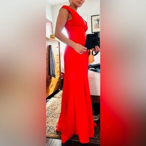 Halston Heritage evening collection. V-neck long gown. NWT. Size 4. Red.